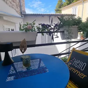 place-4-u-studio-center.hotelinzadar.com/