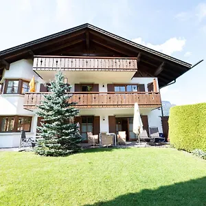  Apartment Hausberg