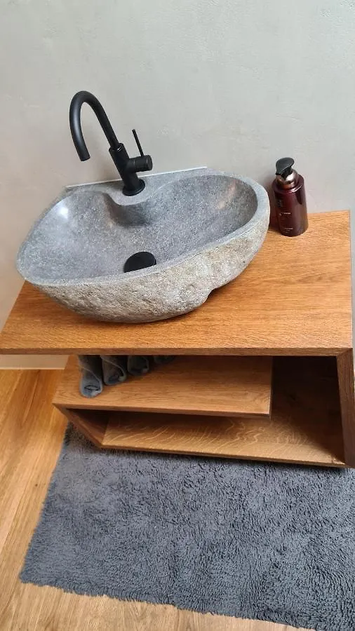 Bunter Hirsch Ferienwohnung Im Garmischer Zentrum